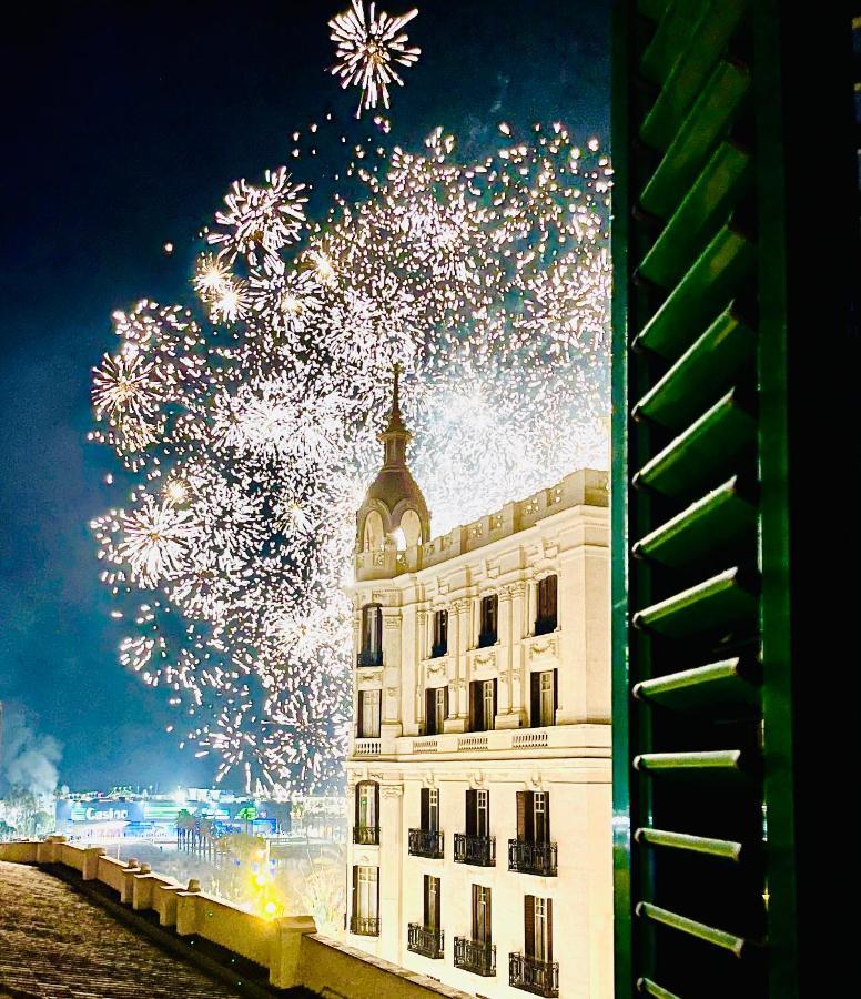 Place De La Mairie Alicante Exterior foto